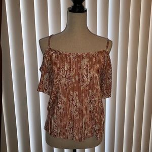 Soul Cake Cold Shoulder Floral Top